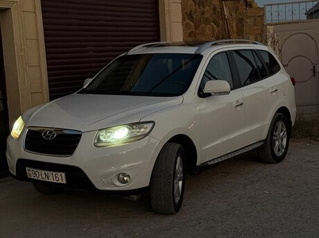 Hyundai Santa Fe 2011