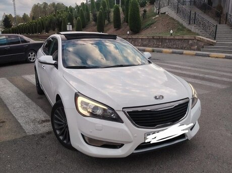 Kia Cadenza 2011