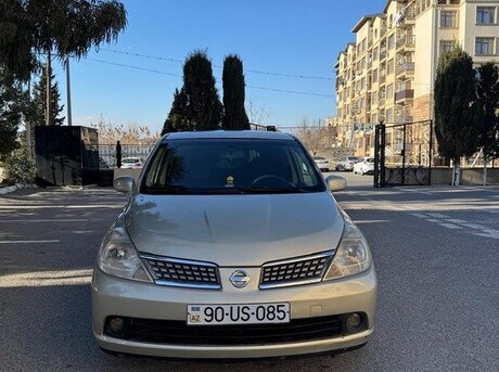 Nissan Tiida 2006