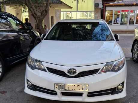 Toyota Camry 2013