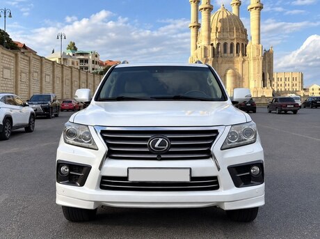 Lexus LX 570 2009