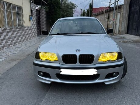 BMW 320 1998