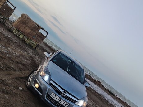 Opel Astra 2009