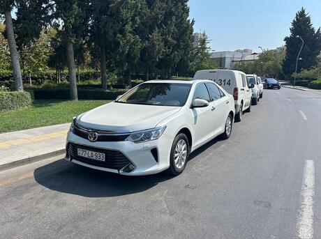 Toyota Camry 2015