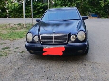 Mercedes E 220 1998