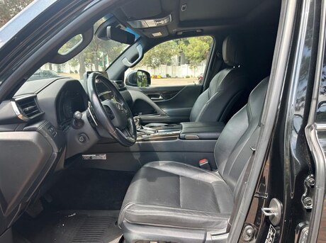 Lexus LX 500d 2022