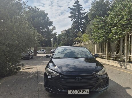 Hyundai Elantra 2017