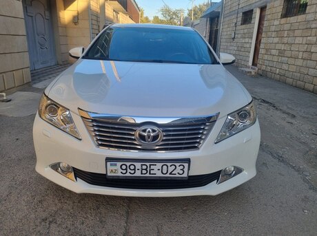 Toyota Camry 2014