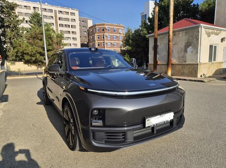 Li Auto L9 2025