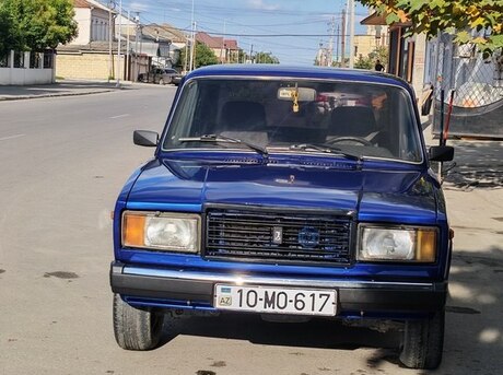 LADA (VAZ) 2107 2004