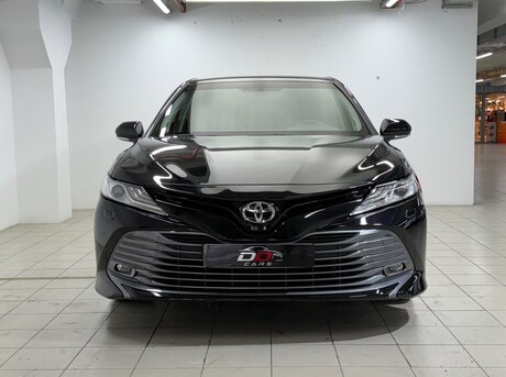 Toyota Camry 2019