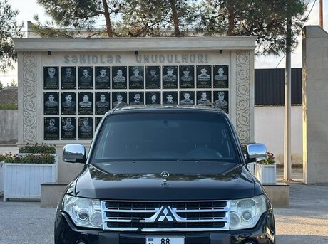 Mitsubishi Pajero 2007