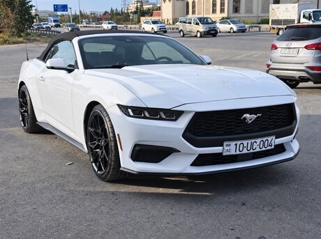 Ford Mustang 2025