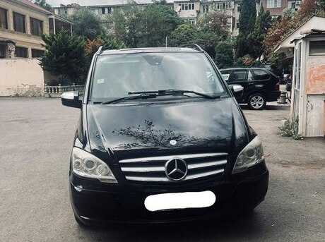 Mercedes Viano 2012