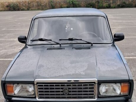 LADA (VAZ) 2107 2010