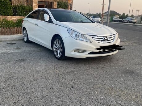 Hyundai Sonata 2012