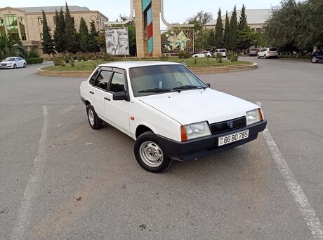 LADA (VAZ) 21099 1999