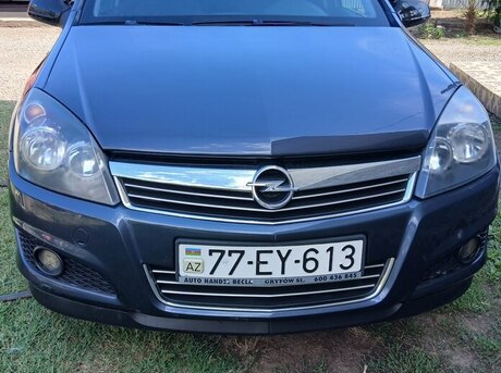 Opel Astra 2009