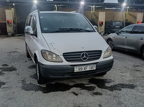 Mercedes  2009