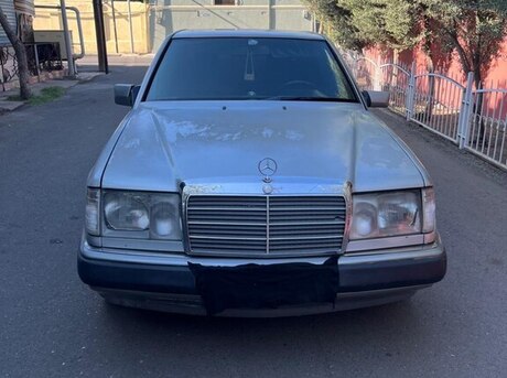 Mercedes  1992