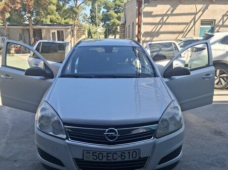 Opel Astra 2008