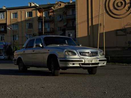 GAZ 31105 2004