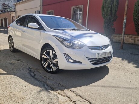 Hyundai Elantra 2013