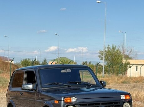 LADA (VAZ) Niva 2021