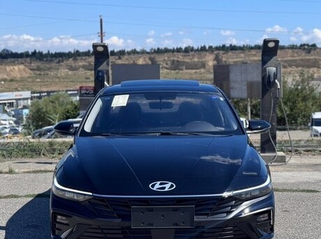 Hyundai Elantra 2026