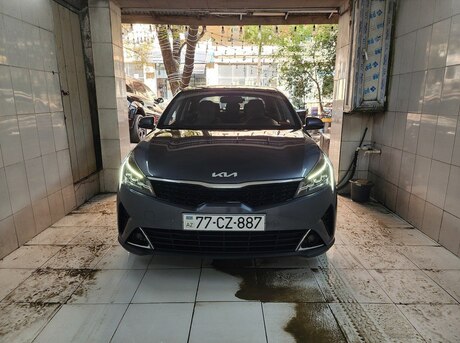 Kia Rio 2021