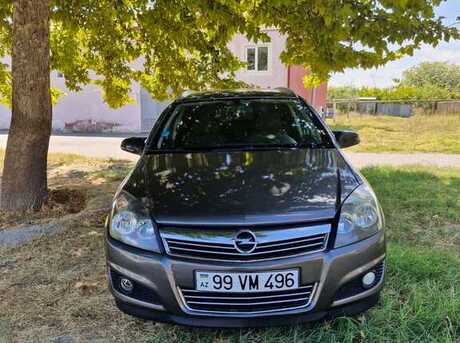 Opel Astra 2008