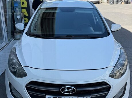 Hyundai i30 2014