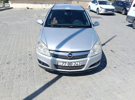 Opel Astra 2008
