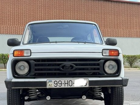 LADA (VAZ) Niva 2013