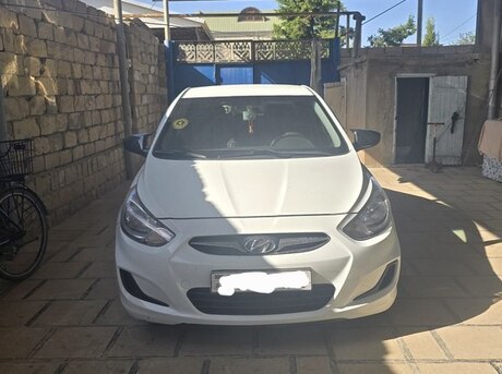 Hyundai Accent 2014