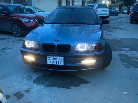 BMW 320 2000