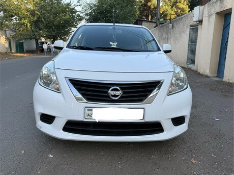 Nissan Latio 2015