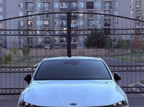 Kia K5 2021