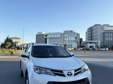 Toyota RAV4 2014
