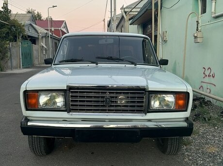 LADA (VAZ) 2107 2004