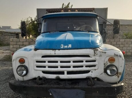 ZIL 130 1990