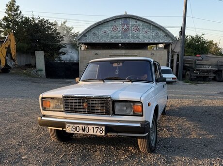 LADA (VAZ) 2107 2011