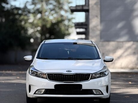 Kia K3 2016