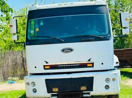 Ford Cargo 2008