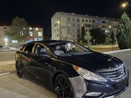 Hyundai Sonata 2011