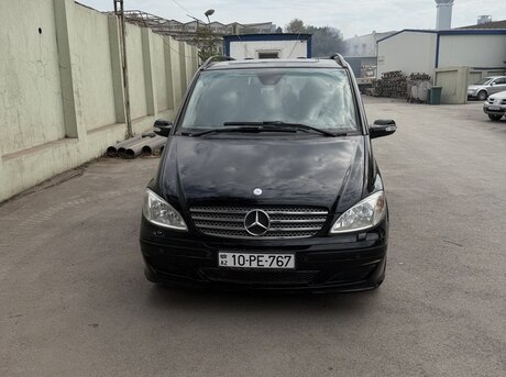 Mercedes Viano 2008