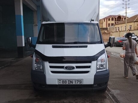 Ford Transit 2009