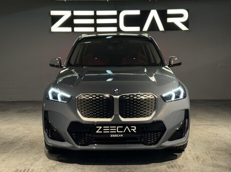 BMW  2025