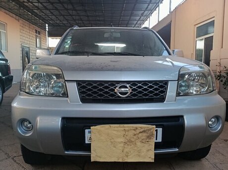 Nissan X-Trail 2004