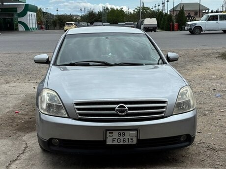 Nissan Teana 2004